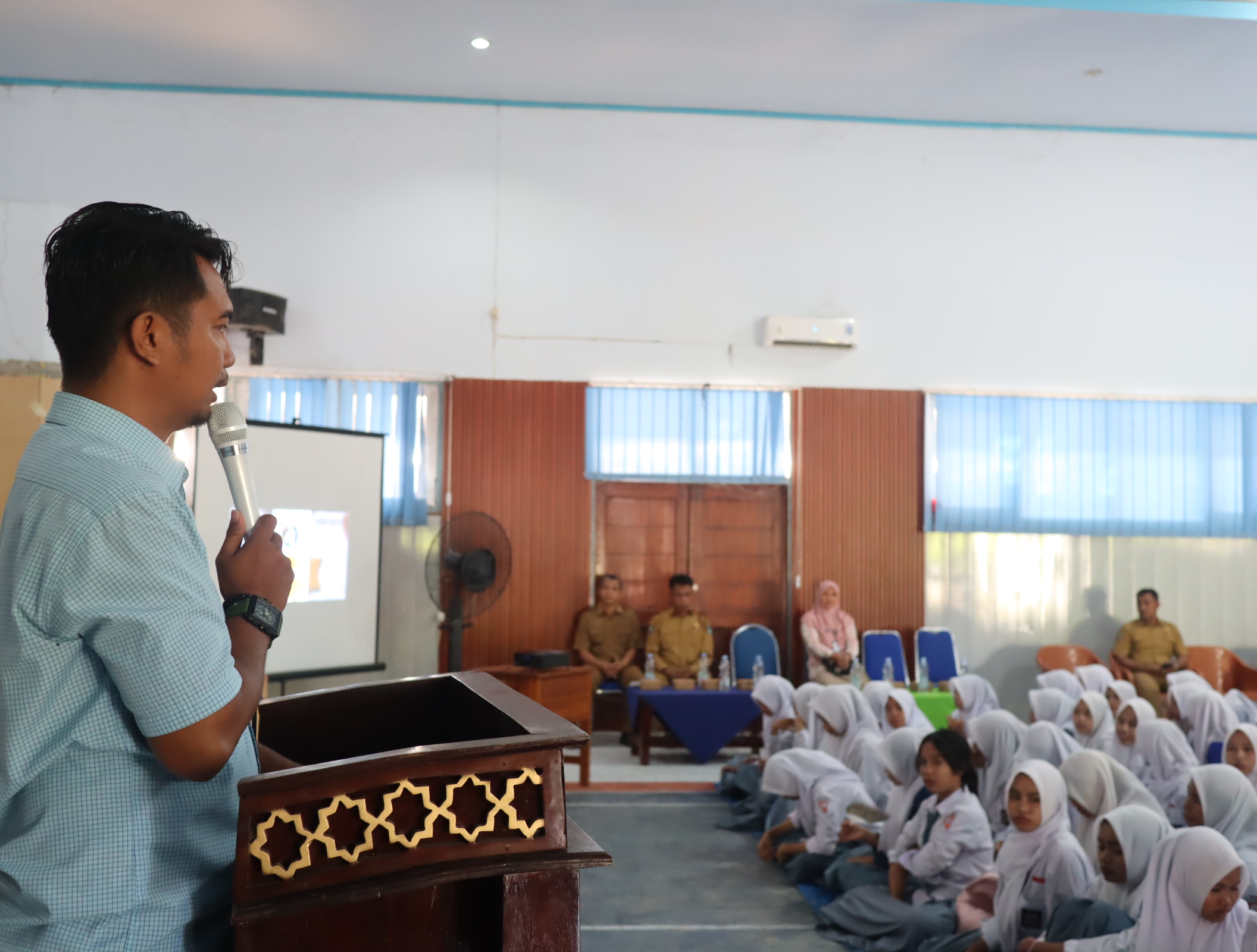 SMAN 4 KOTA BIMA